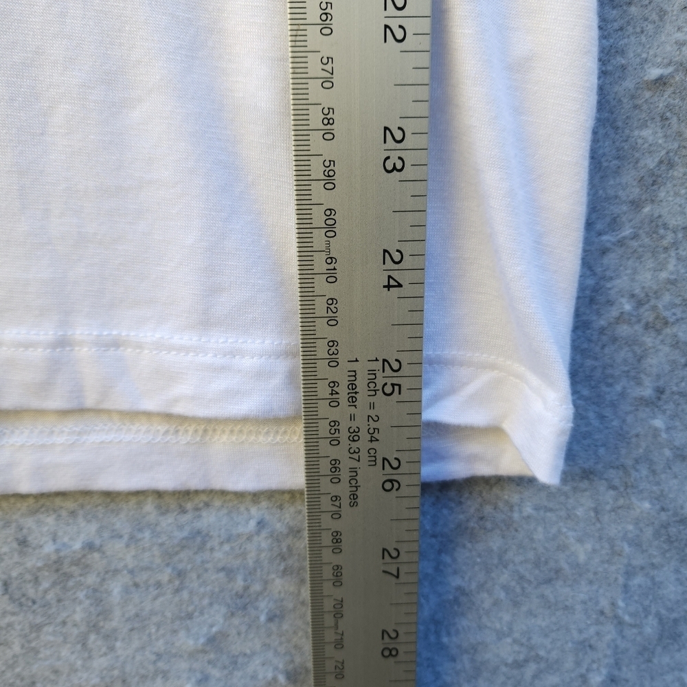 True Religion Crystal Logo Deep Vneck Short Sleeve Tee - Picture 8 of 8